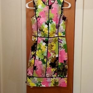 Calvin Klein dress size 2P - fits like a size 0